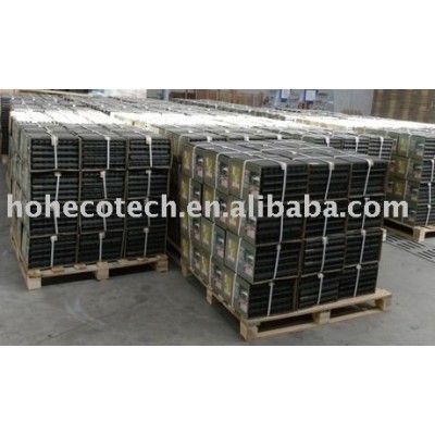 deck tiles packing photo