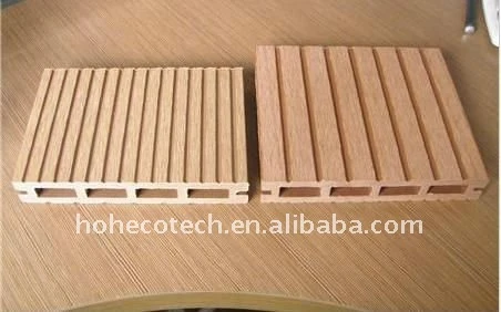 설계하는 wpc decking 도와를 마루청을 깔기