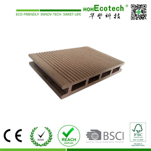 CE certificated wood plastic composite decking