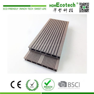 Low maintenance easy install wood plastic composite deck flooring