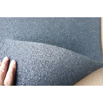 Recycled rubber tile