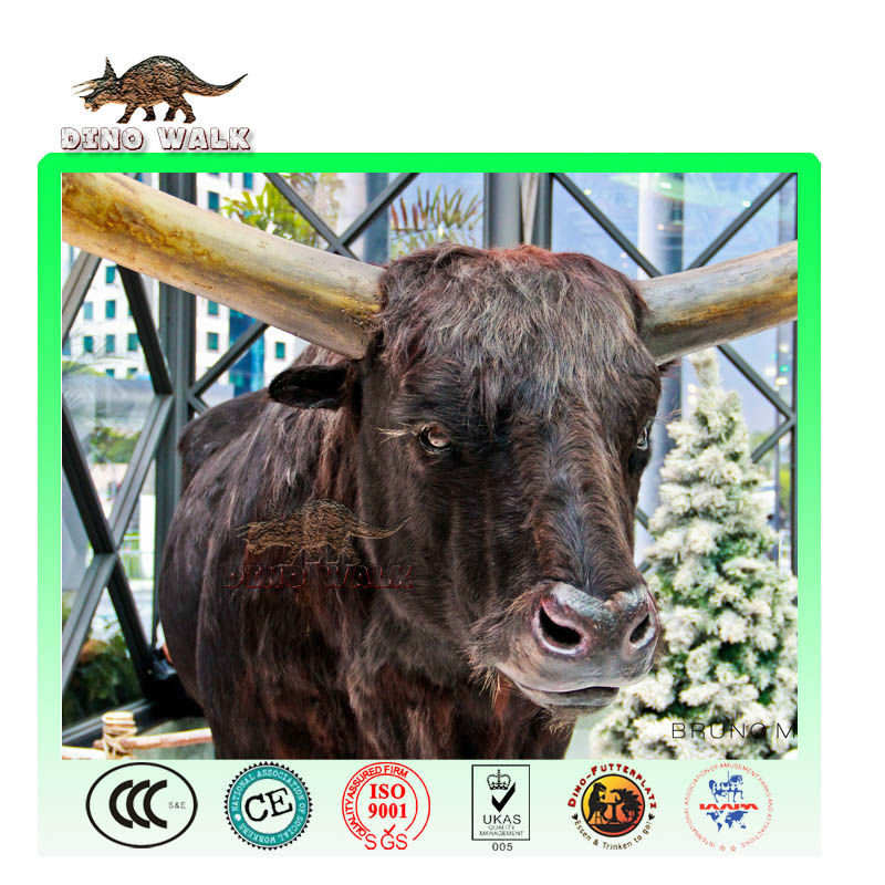Animatronic Bull as Shopping Mall Attractions