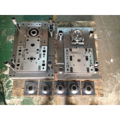 stamping mould for prong snap button, such as stud, socket, snap