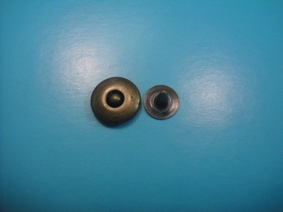 Metal Brass Denim Rivets and Buttons AVV-R009