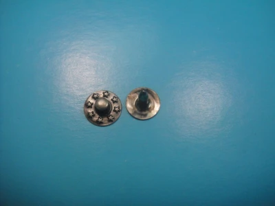Brass Round Head Nipple Down Rivet