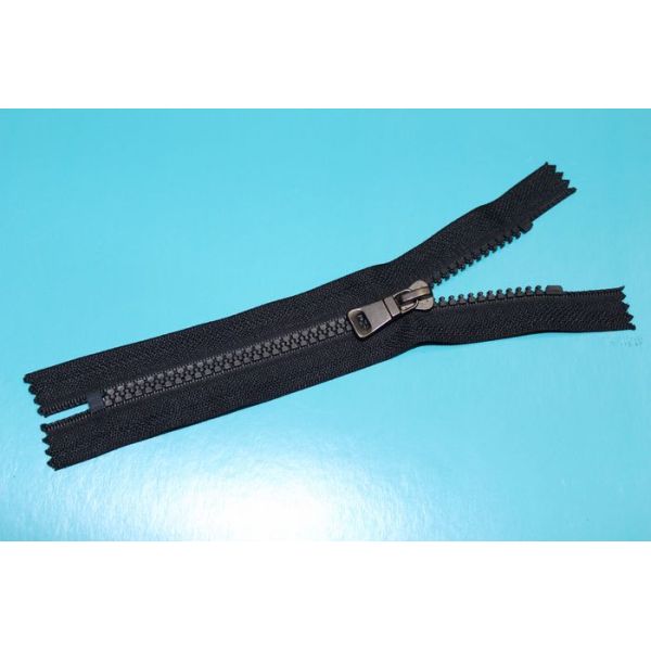 #8 resin zipper AVV-RZ009