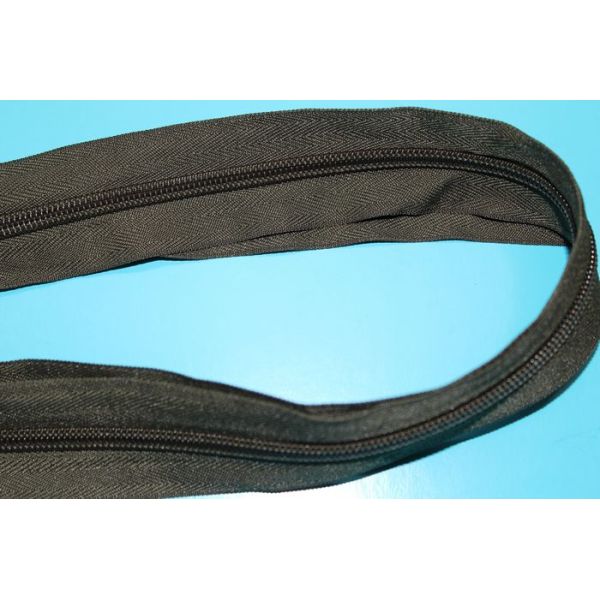 #8 nylon long chain zipper