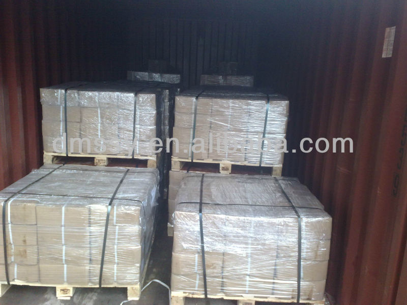 carton boxes in container.jpg