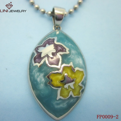 Oval Enamel With Flower Texture Pendant