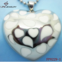 Stainless Steel Big Heart With Straberry Texture Pendant