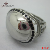 Noble 316L Stainless Steel ring