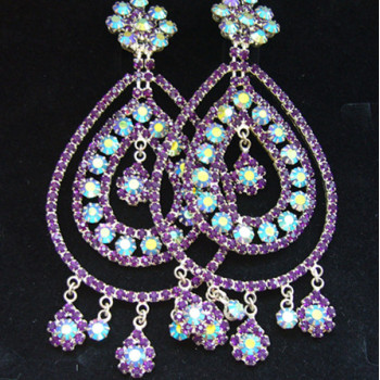 Diamond Earrings   Claw chain earrings New pattern