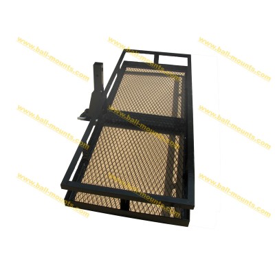 Tail hitch packer basket