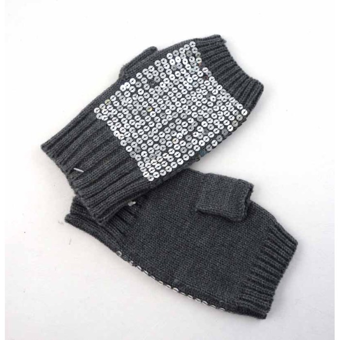 KNITTING GLOVES WITH SEQUINS