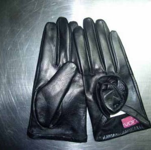 LEATHER GLOVES