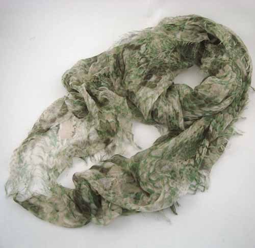 LEOPARD PRINTED SCARF