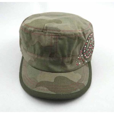 Gorra militar con diamantes de imitación