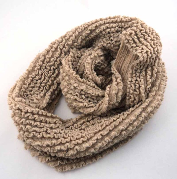 KNITTED ENDLESS ACRYLIC SCARF