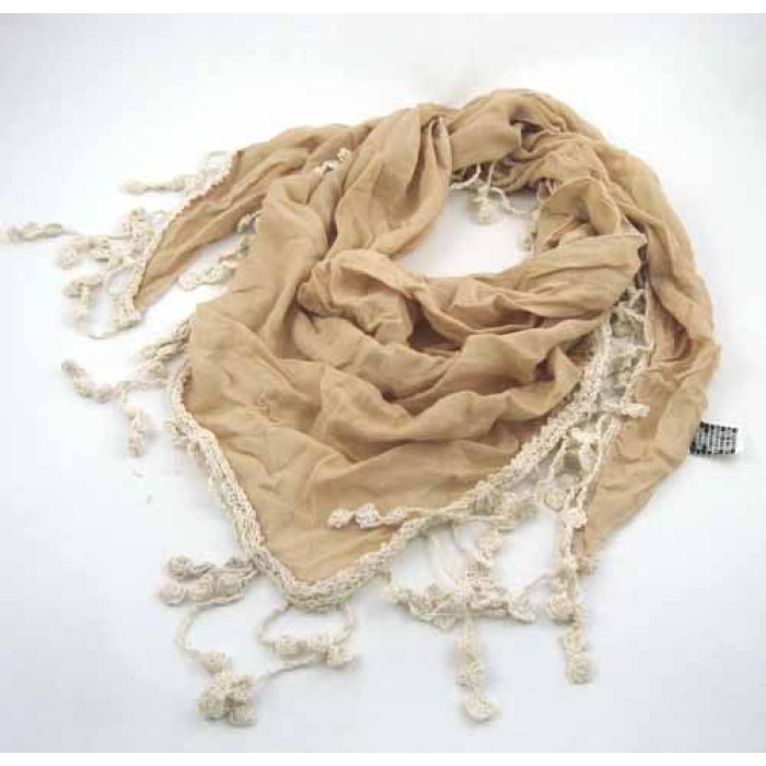 LACE DECORATED TRIANGLE SCARF