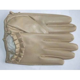 ELEGANT NUDE LEATHER GLOVES