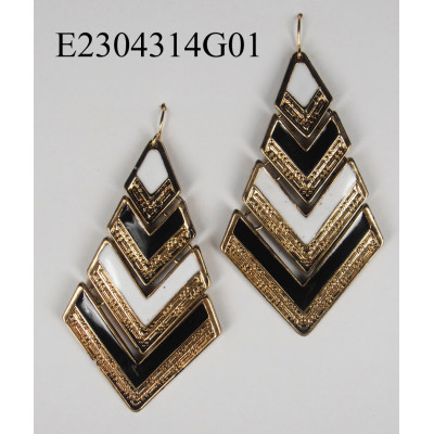 Geometry earrings -opposite clolor epoxy
