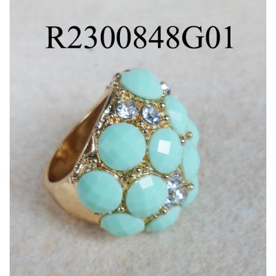 Pastel green cabs ring-gold
