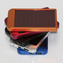 Solar mobile phone charger with 2600mah battery