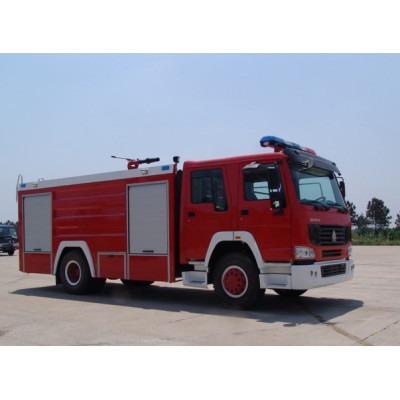 HOWO 7 ton water/foam tank fire truck