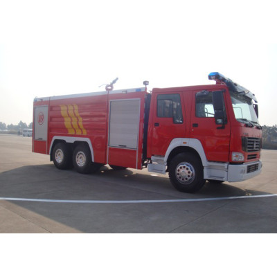 HOWO 13 ton water tank/foam tank fire truck