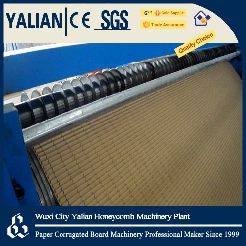 Vertical corrugated paper panel machine