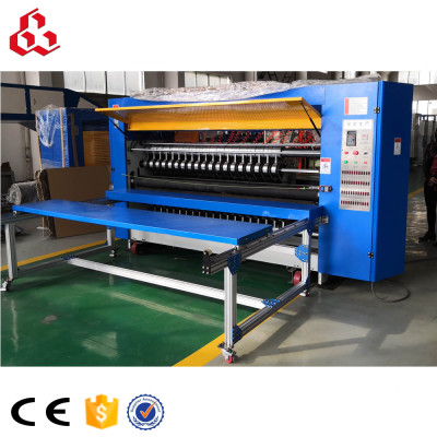 Paper board slitting machine