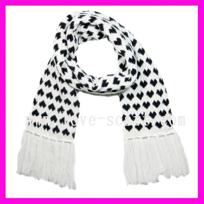 Knitted Scarves for Women