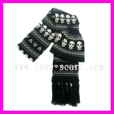 Fashion Knitted Skull Scarf