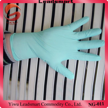 soft and comfortable nitrile disposable glove for medical exam