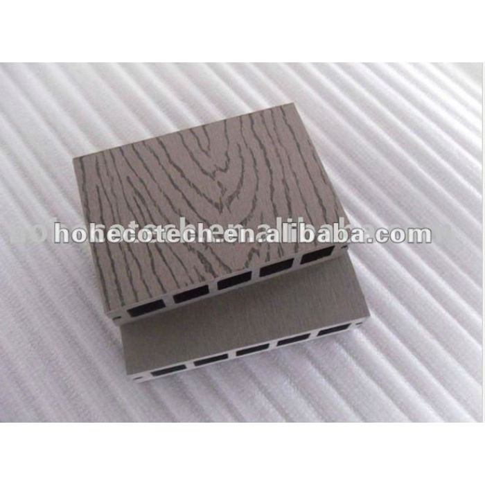 La superficie de grabación en relieve de hueso/madera decking compuesto plástico de madera decking/suelo junta cubierta de teja wpc madera