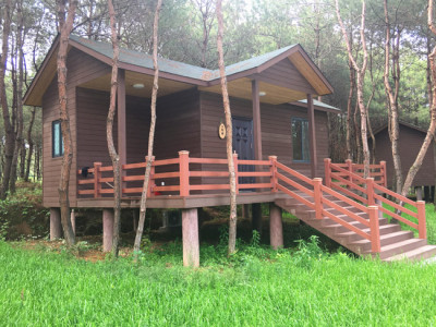 Casa in legno wpc per il tempo libero