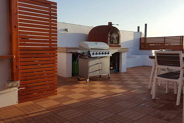 Azulejos de WPC para el cliente de Malta