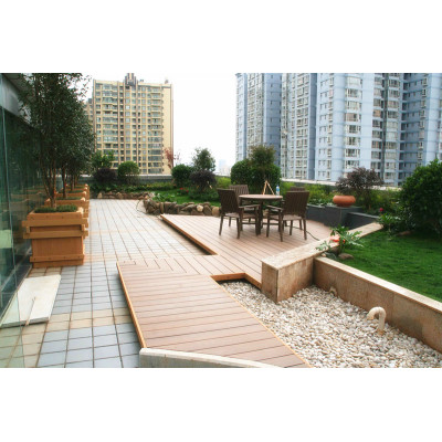 Outdoor co-extrusion wood plastic composite deck flooring