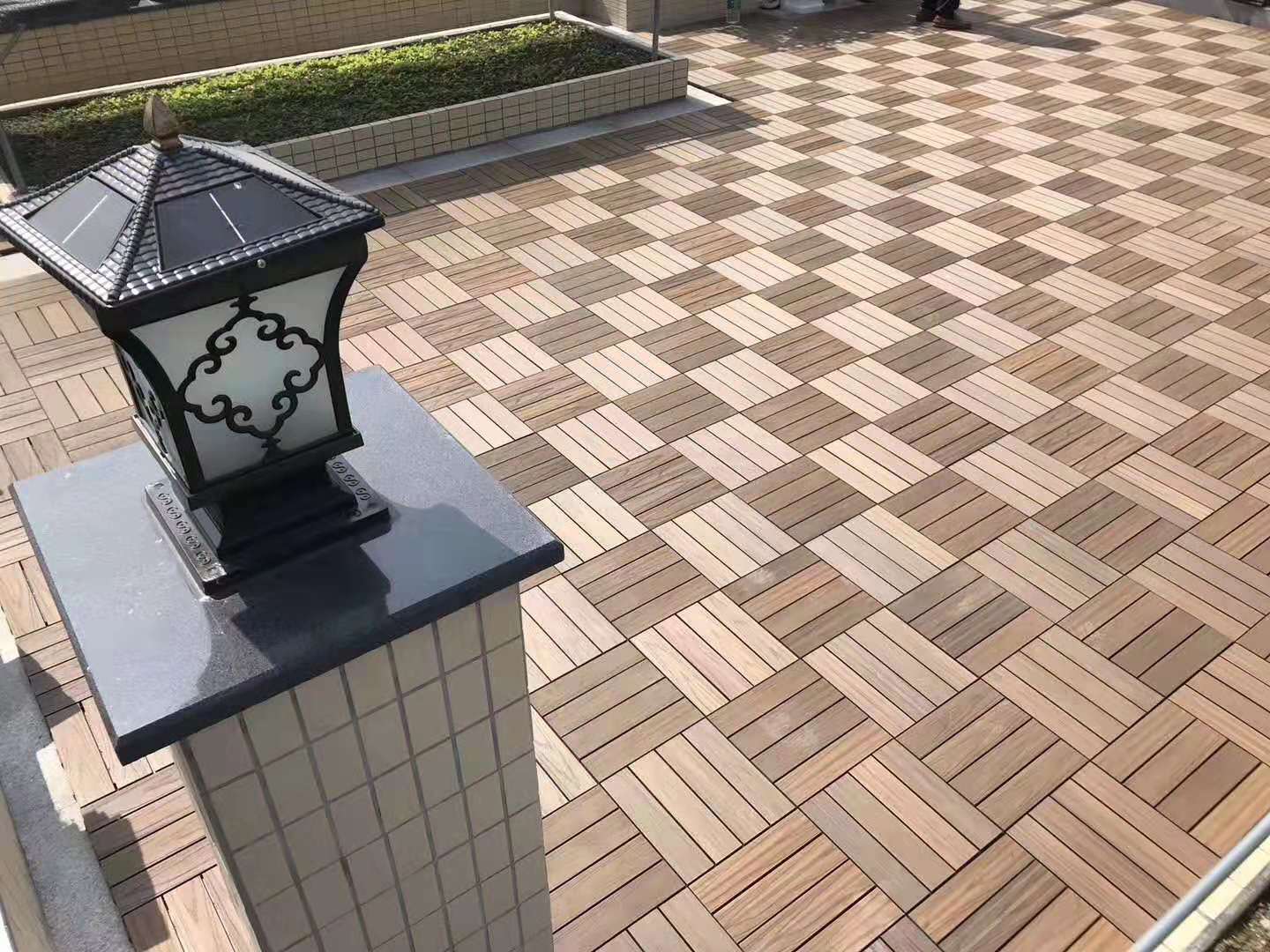Wood plastic outdoor tiles