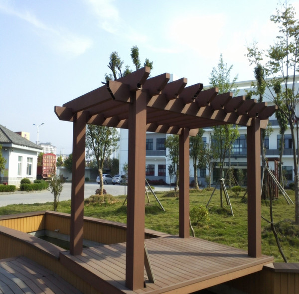 Pérgola compuesta de plástico de madera al aire libre diseñada a la moda / pérgola de madera compuesta de madera para jardín