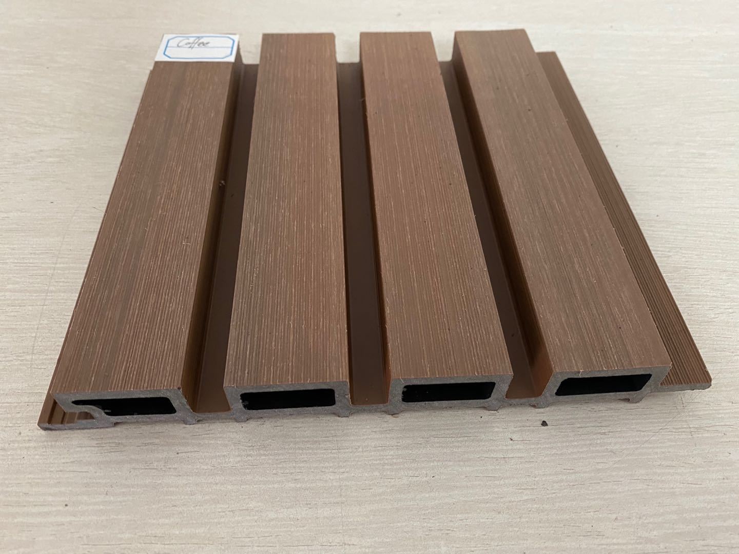 Co-extrusion Castellation Cladding