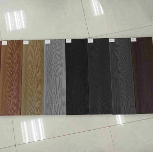 Decking in wpc composito in plastica di legno con goffratura profonda anti-acqua per balcone