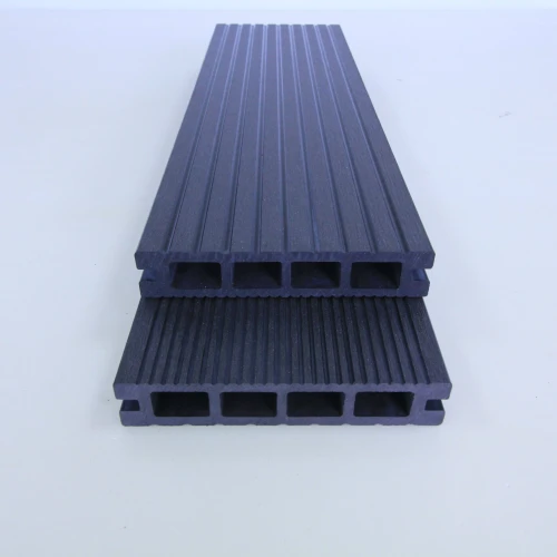 Pannello per terrazza in vendita calda, rivestimento in wpc resistente alle crepe in plastica riciclata