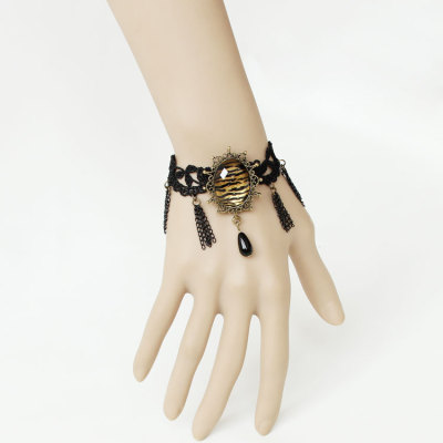2012 New Arrival Hotselling Fashion Jewelry Vintage Handmade Lace Gothic Bracelet