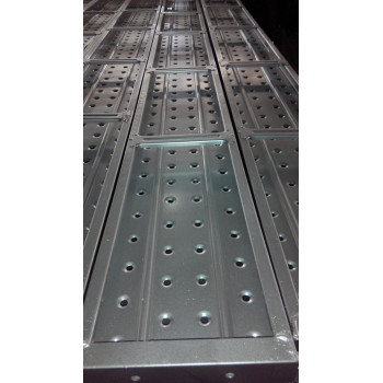 Ringlock scaffolding metal plank with hooks