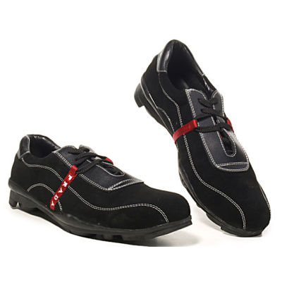 Prada Low Top Shoes-036