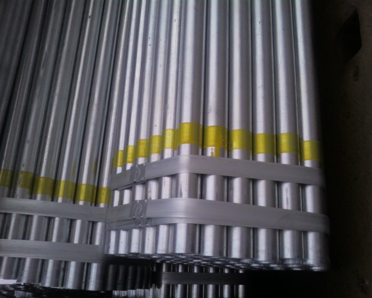 Bs 1387 Galvanized steel pipe/