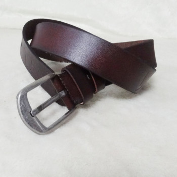 Stylish Dark Brown Leather Belt