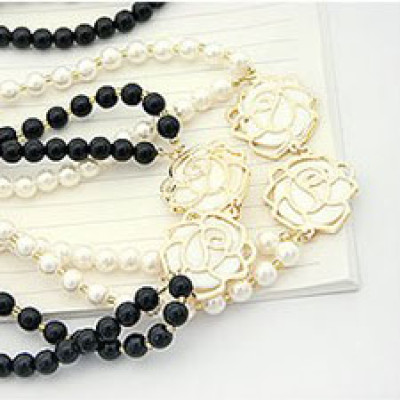 Free Shipping Pearl Necklace With Rose
