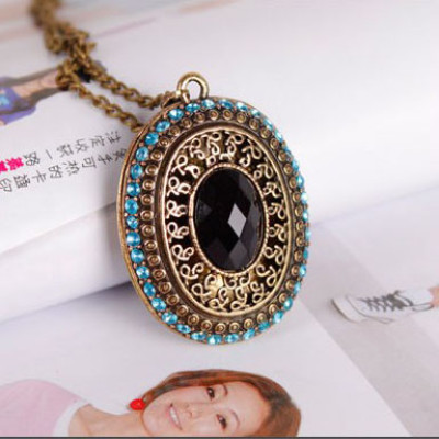 Free Shipping Vintage Necklace